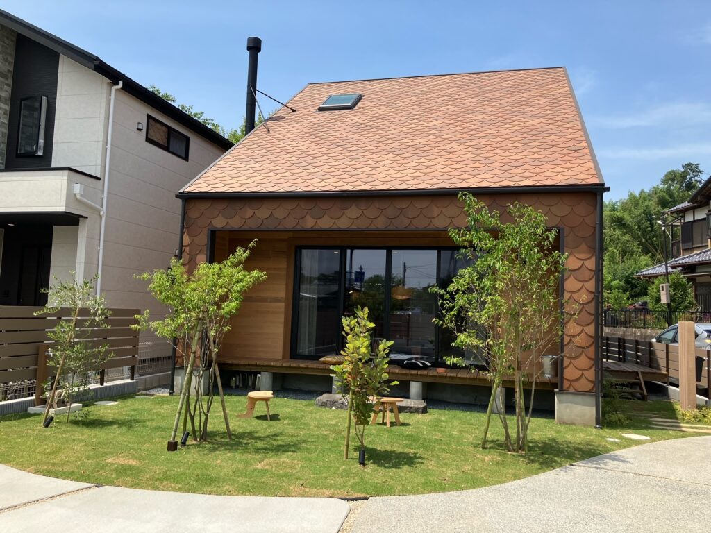 間貫けのハコ 外観