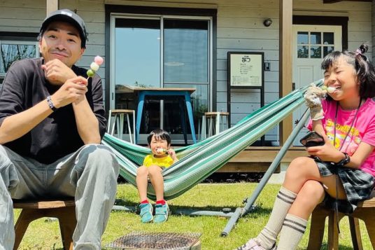 デッキや庭のある暮らしを楽しむイメージ