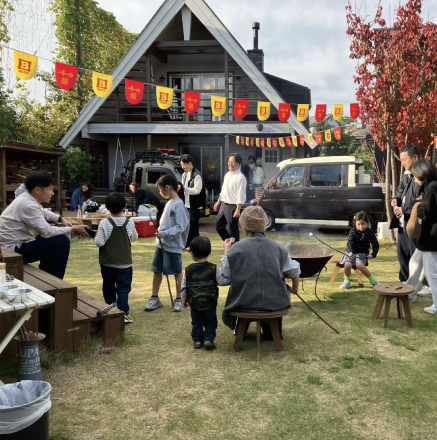 焚火とマシュマロ焼きのイメージ